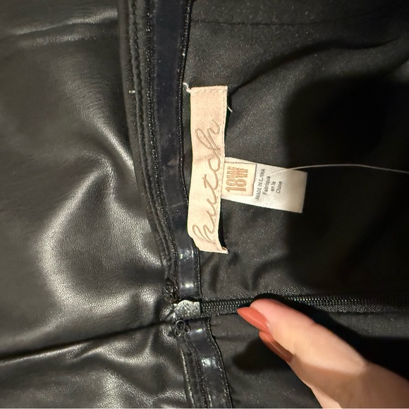 HUTCH STRAPLESS FAUX LEATHER MINI DRESS - Picture 3 of 6